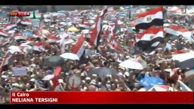 Egitto, migliaia in piazza per chiedere ritorno legittimità