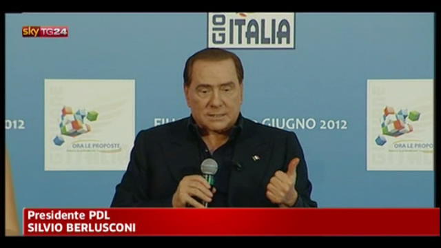 Berlusconi: Germania dovrebbe uscire da Euro