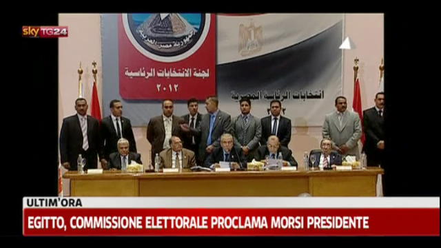 Egitto, commissione elettorale proclama Morsi Presidente