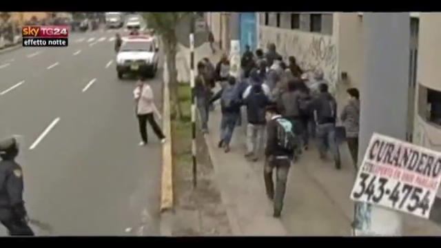 Effetto Notte-Peru', Violenti scontri tra studenti e polizia