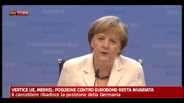 Vertice UE, Merkel ribadisce posizione contro Eurobond