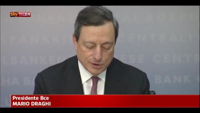 Crisi, Draghi: scarsa fiducia all'Euro