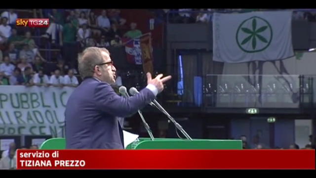 Lega Nord, sparisce il nome di Bossi dal logo