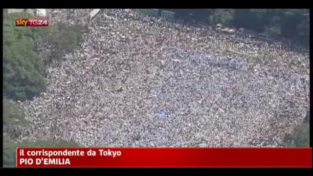 Tokyo, migliaia in piazza contro il pericolo nucleare