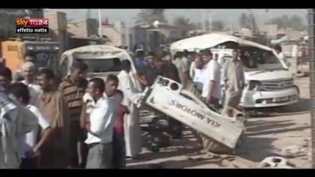 Effetto Notte, Iraq: autobomba a Baghdad, almeno 11 morti
