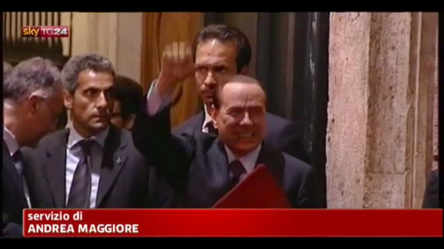 Berlusconi a Liberation: dal PDL sostegno critico a Monti