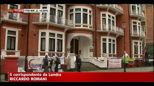 Assange, venti di guerra tra Londra e Quito