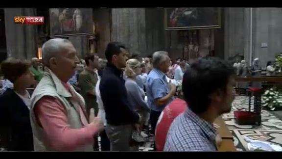 Camera ardente in Duomo, Milano saluta il Cardinal Martini