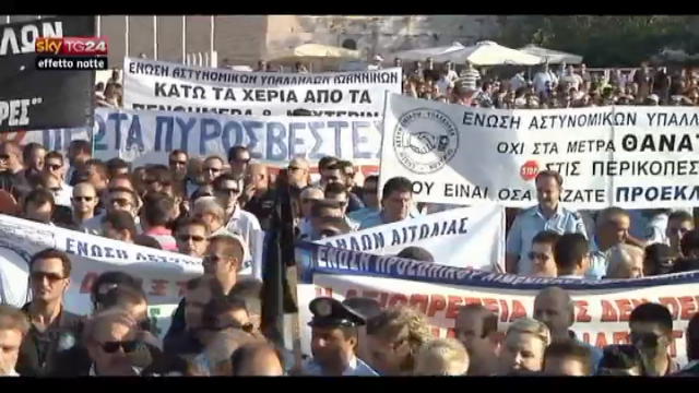 Effetto notte, Grecia: disoccupazione record al 24,4%