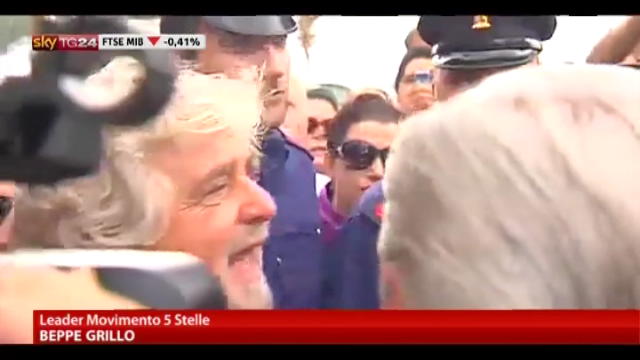 Intervista a Beppe Grillo, dopo traversata stretto Messina