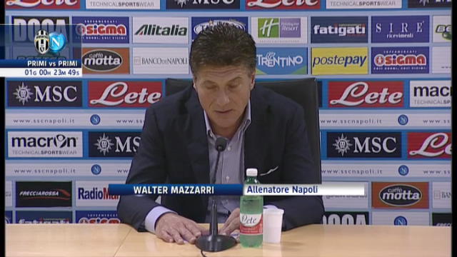 Napoli, Mazzarri avverte: "Vargas e Cavani sono in forma"