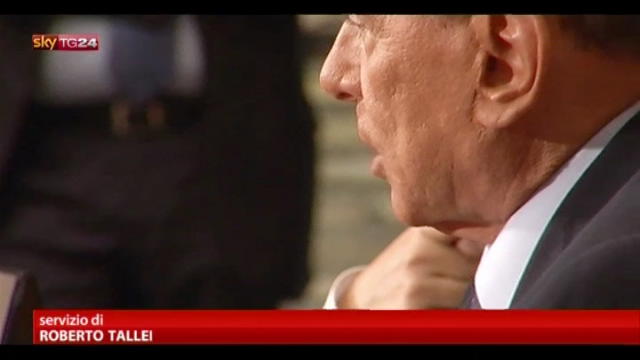Berlusconi: non mi ricandido, primarie Pdl il 16 dicembre