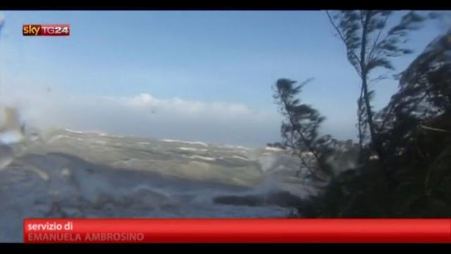 L'uragano Sandy uccide nei Caraibi e punta alla East Coast