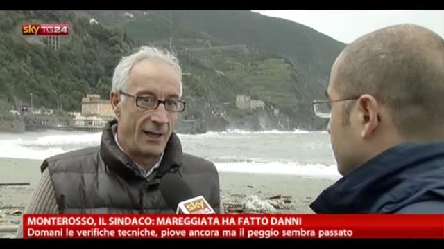 Monterosso, il sindaco: la mareggiata ha fatto danni