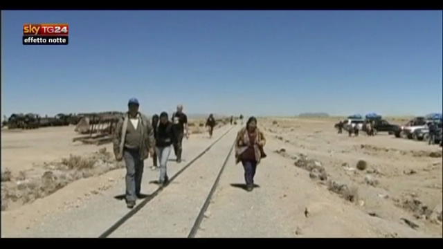 Lost&found- Bolivia,Uyuni: il fascino del cimitero dei treni