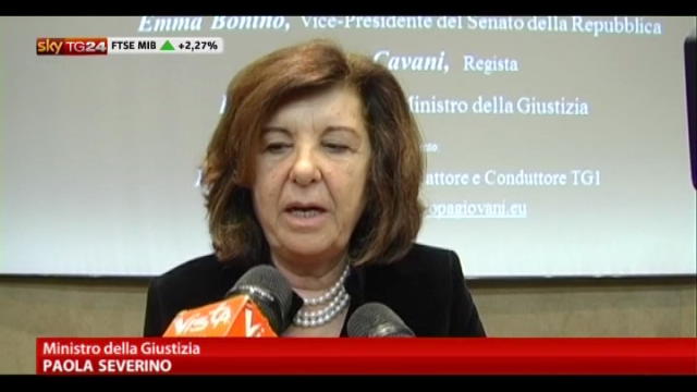 Scontri, Severino: lacrimogeno ha urtato muro Ministero