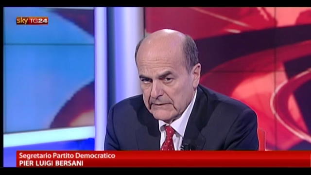 Bersani a SkyTG24: preoccupato per Paese non per Berlusconi