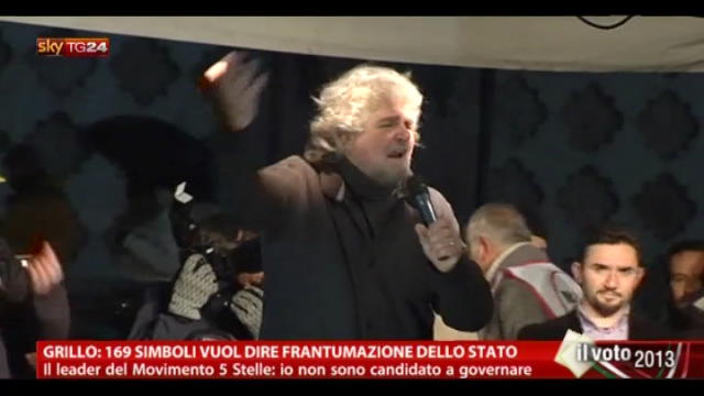 Lo Tsunami tour di Grillo fa tappa a Perugia