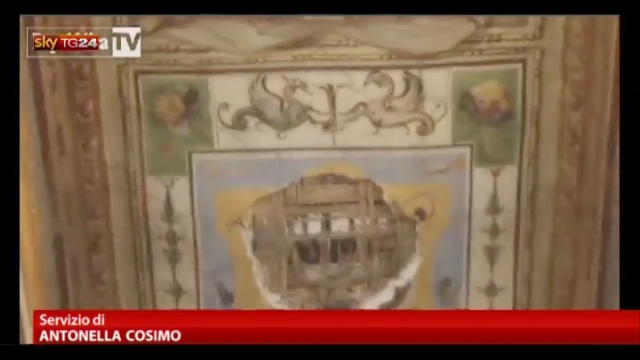 Firenze, agli Uffizi crolla pezzo di affresco del 500