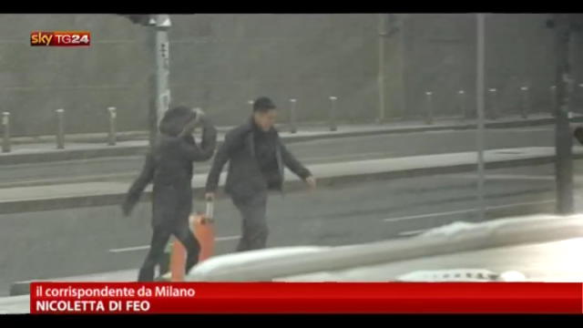 Neve a Milano, pochi centimetri accumulo e disagi ridotti