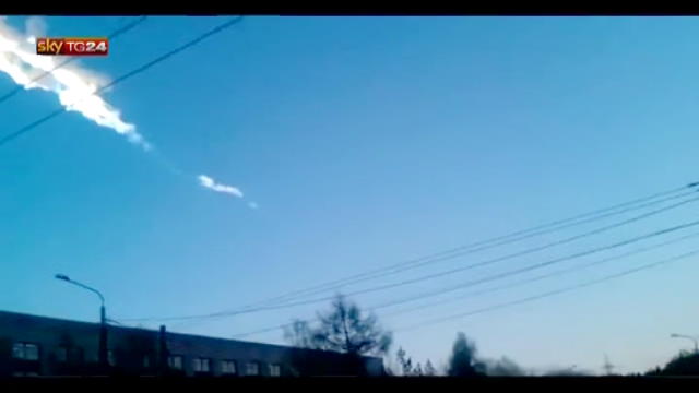 Meteoriti Russia, onde d'urto spaventose e danni a edifici