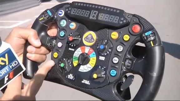 F1, a Barcellona per "testare" il volante della Lotus