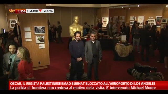Oscar, il regista Emad Burnat bloccato all'aeroporto di L.A.