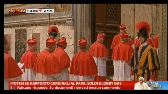 Ipotesi su rapporto cardinali al Papa: soldi e lobby gay