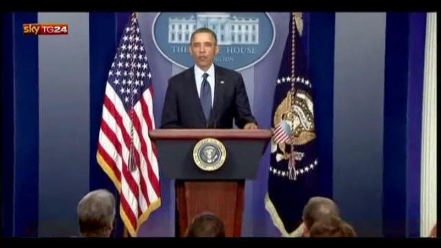 Usa, Obama firma decreto: tagli per 85 mld di dollari