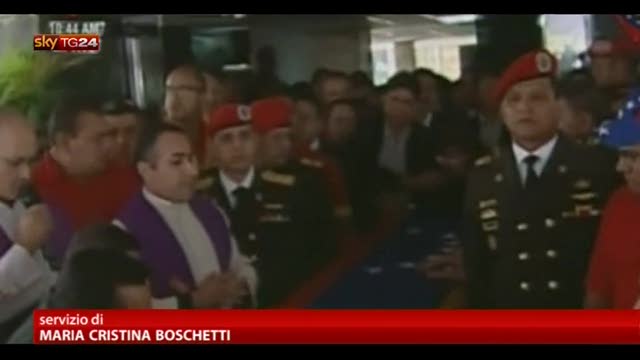 Venezuela, 7 giorni di lutto per Chavez: venerdì i funerali