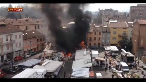 Esplode furgone-rosticceria a Guastalla, 3 donne morte