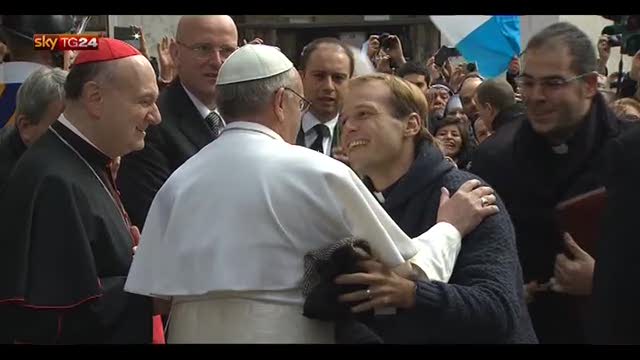 Papa Francesco è arrivato a S.Anna in Vaticano