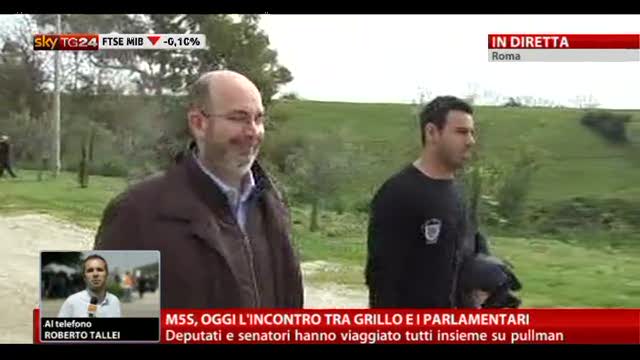M5S, immagini dall'incontro tra Grillo e i parlamentari