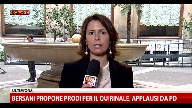 Bersani propone Prodi per Colle, PD approva all'unanimità
