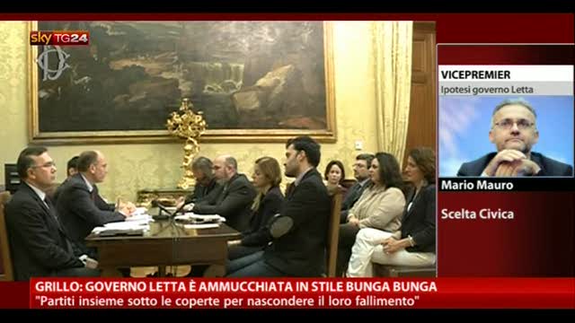 Grillo: governo Letta è ammucchiata stile bunga bunga