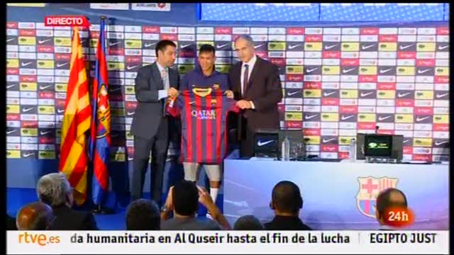 Barcellona, presentato Neymar. Un affare da 57 milioni