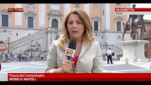 Urne aperte a Roma per ballottaggio tra Marino e Alemanno