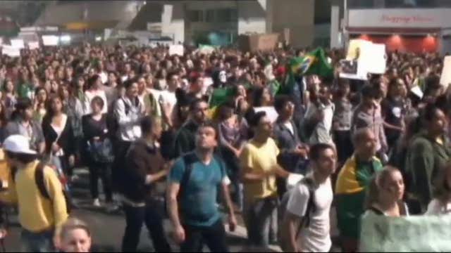 Brasile, non si placa la rivolta: gli ultimi aggiornamenti