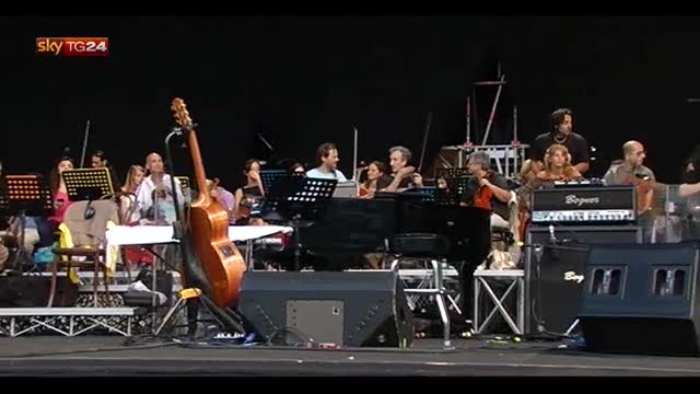 Pino Daniele, la prima volta sul palco con l'orchestra