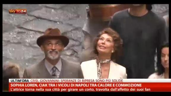 Sophia Loren, ciak tra vicoli di Napoli: calore e commozione