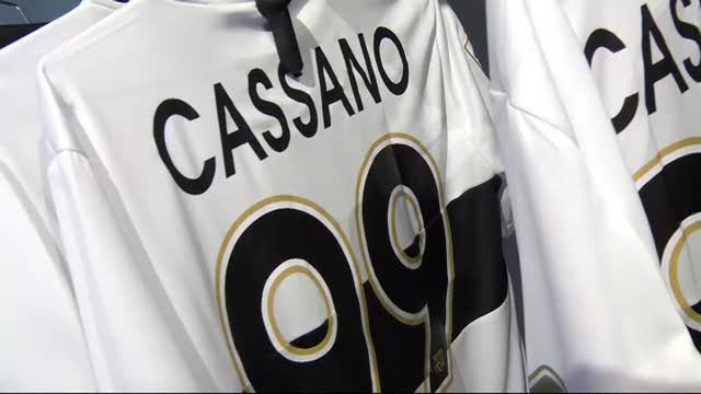 Parma, boom di vendite per la maglia di Cassano