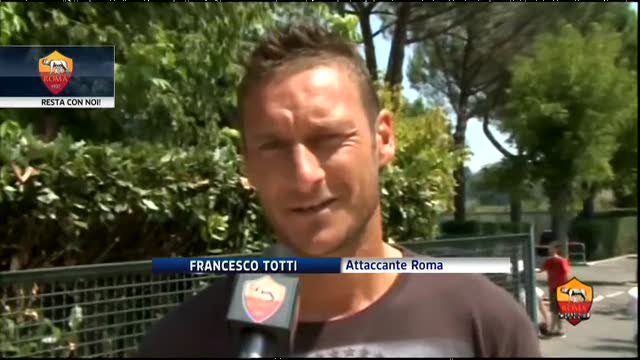 Totti a De Rossi: "Resta alla Roma e vinciamo insieme"