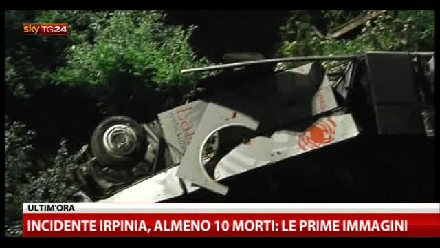 Incidente pullman Irpinia, si vedono 30 corpi