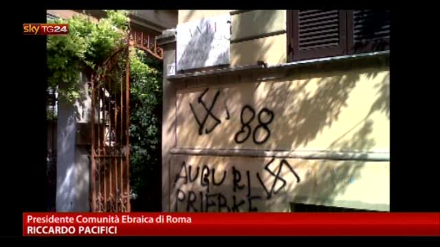 Roma, tensione per il centenario dell'ex SS Priebke