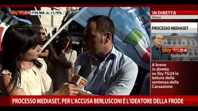 Attesa per la sentenza Mediaset, i sostenitori di Berlusconi