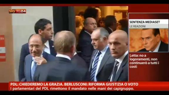 PDL chiederà la grazia. Berlusconi: riforma giustizia o voto
