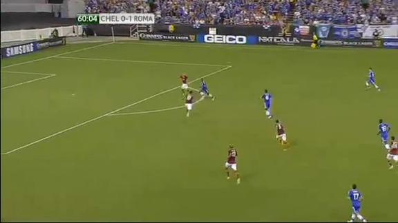 Chelsea-Roma 2-1. Bene Lamela e Osvaldo
