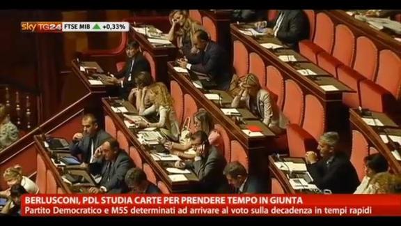 Berlusconi, Pdl studia carte per prendere tempo in Giunta
