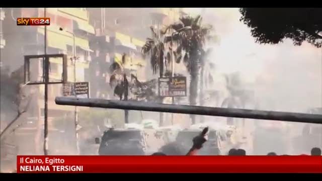 Egitto, militari sparano su manifestanti pro-Morsi