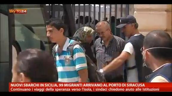Sbarchi in Sicilia,99 migranti arrivano al Porto di Siracusa